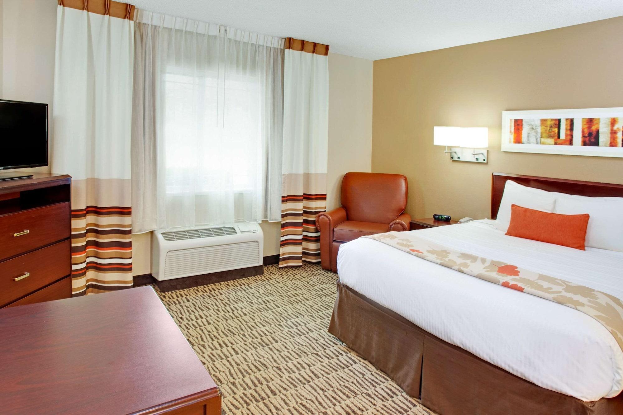 Mainstay Suites Hartford Meriden Exteriör bild