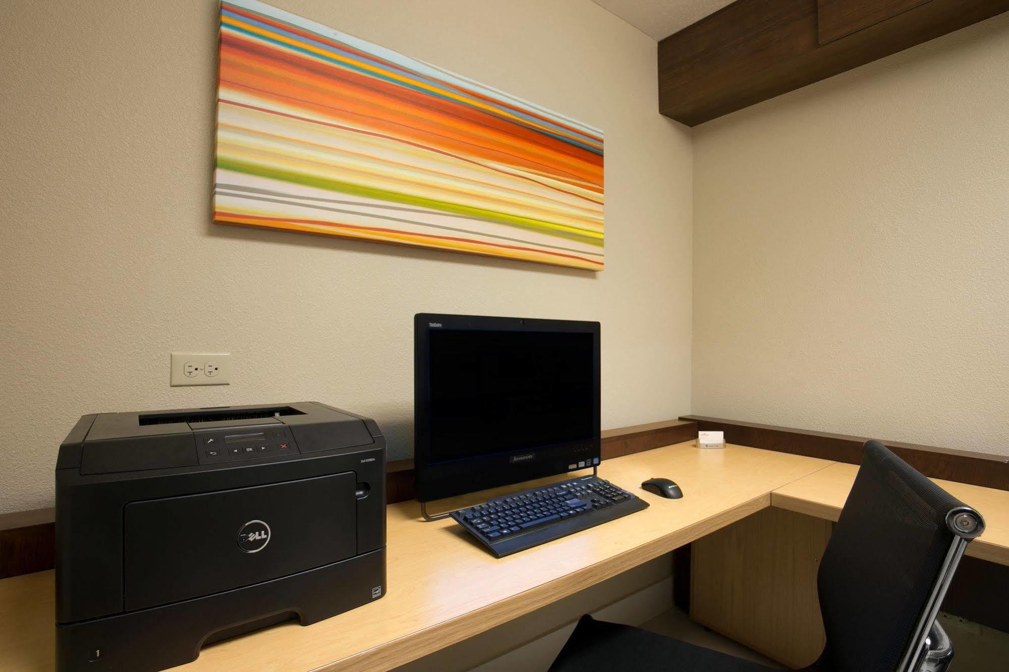 Mainstay Suites Hartford Meriden Exteriör bild